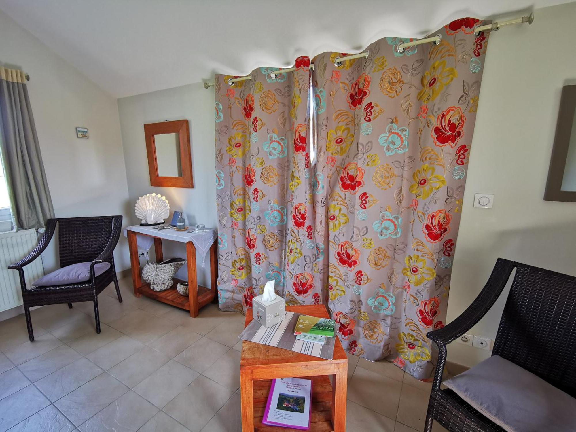 Hotel Les Marronniers Cambremer Zimmer foto
